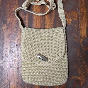 Crochet Works Crochet Crossbody Purse.